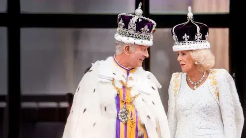 Lip-Reading the Royals: What Are They Really Saying?