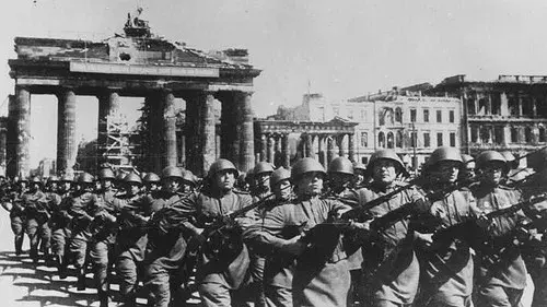 March to Victory: Road to Berlin