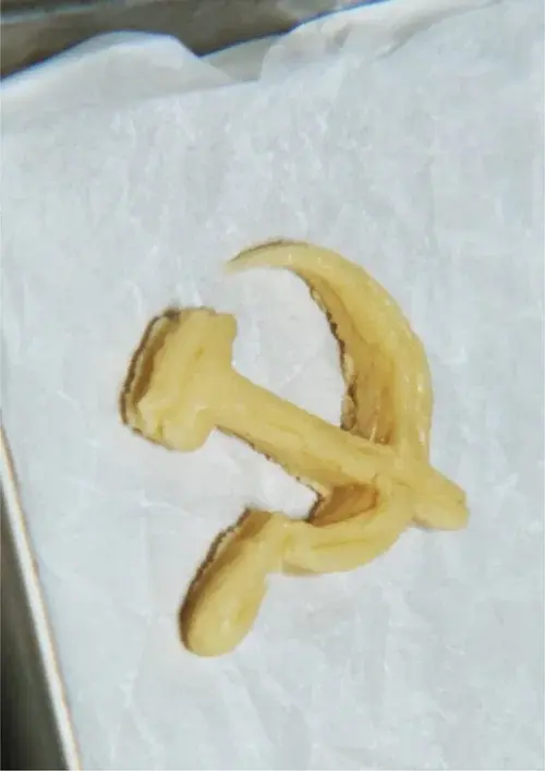 Falce e biscotti