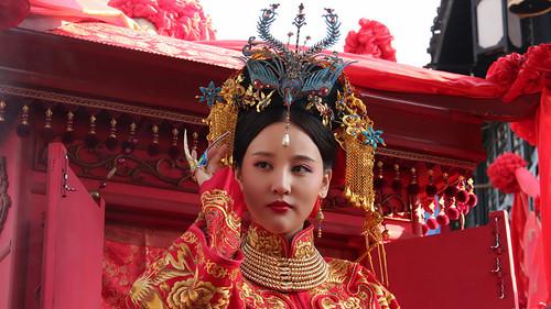 十月围城