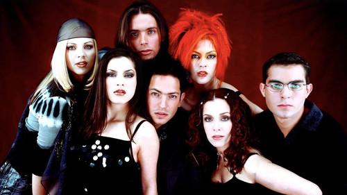 DKDA: Sueños de juventud