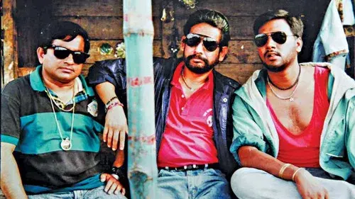 কোথাও কেউ নেই