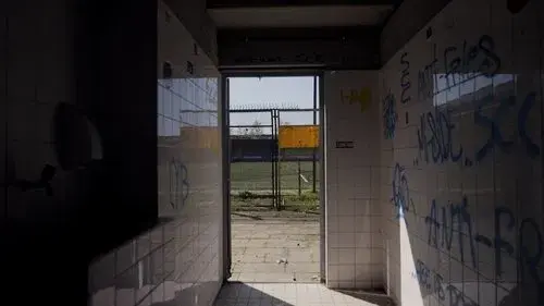 Stil aan de overkant