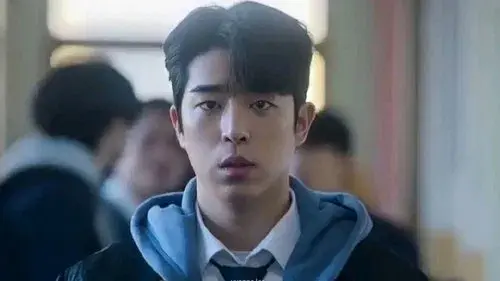 ONE: 하이스쿨 히어로즈