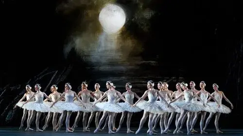 Royal Opera House: Swan Lake