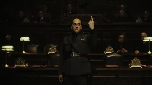 M. Il figlio del secolo