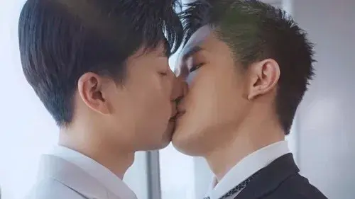 我的死对头暗恋我