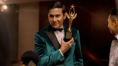 Lost in the Spotlight