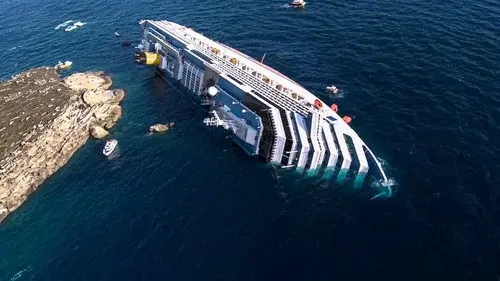 Shipwrecked: Nightmare at Sea