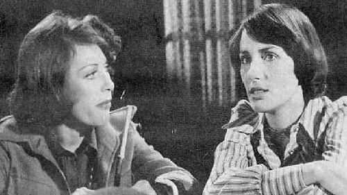 Extraño en su pueblo