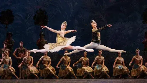 La Bayadère (Royal Ballet)