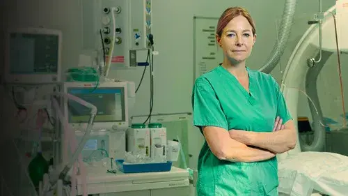 Alice Roberts: Our Hospital Through Time