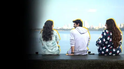 रात जवान है