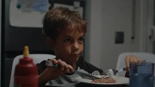 A cenar