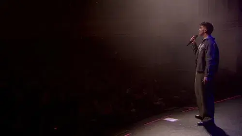 Juanjo Bona: Tan Mayor y Tan Niño