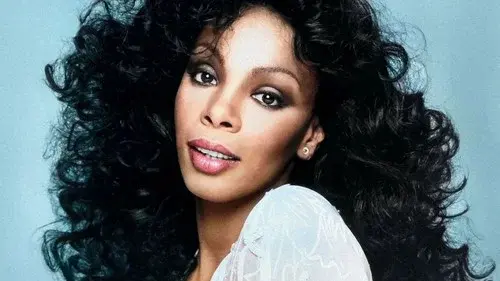 Giorgio Moroder & Donna Summer : "I Feel Love"