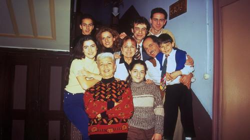 Bizim Aile