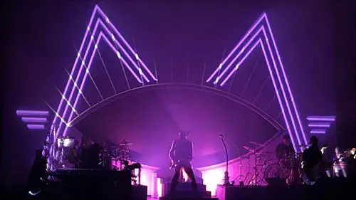 M en rêvalité aux Folies Bergère